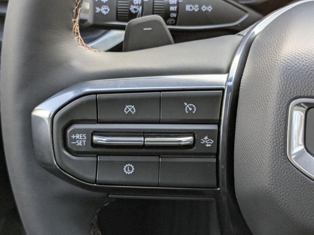 2026 GMC Acadia AWD AT4