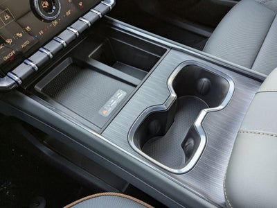 2026 GMC Acadia AWD AT4