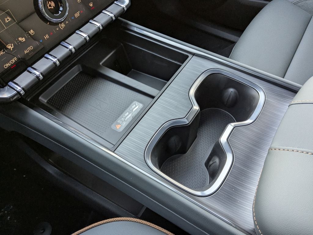 2026 GMC Acadia AWD AT4