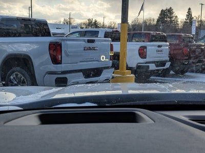 2026 GMC Acadia AWD AT4