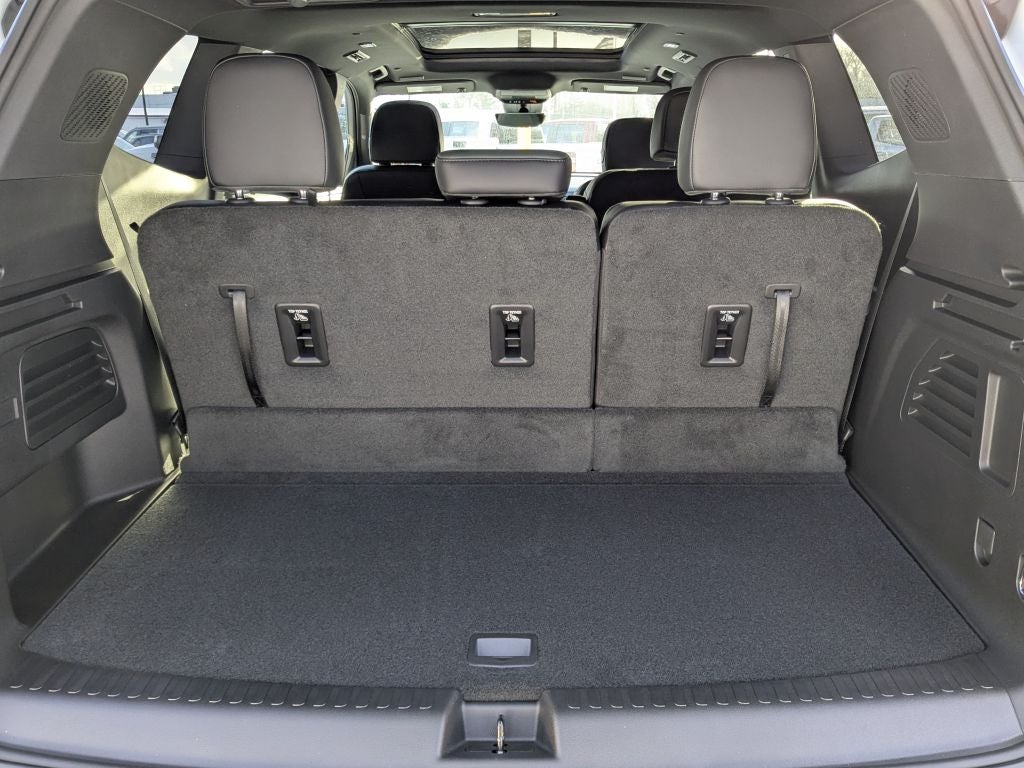 2026 GMC Acadia AWD AT4