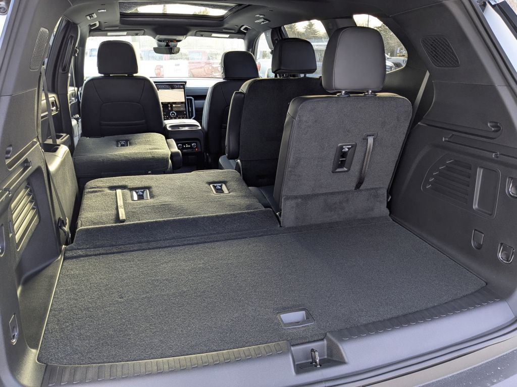 2026 GMC Acadia AWD AT4