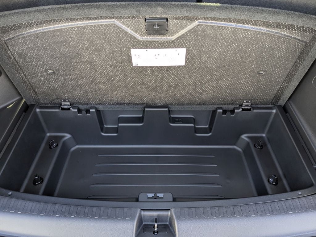 2026 GMC Acadia AWD AT4