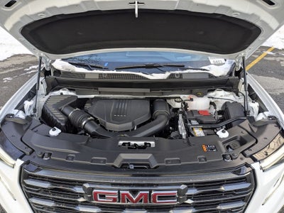 2026 GMC Acadia AWD AT4