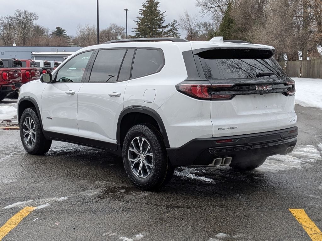 2026 GMC Acadia AWD AT4