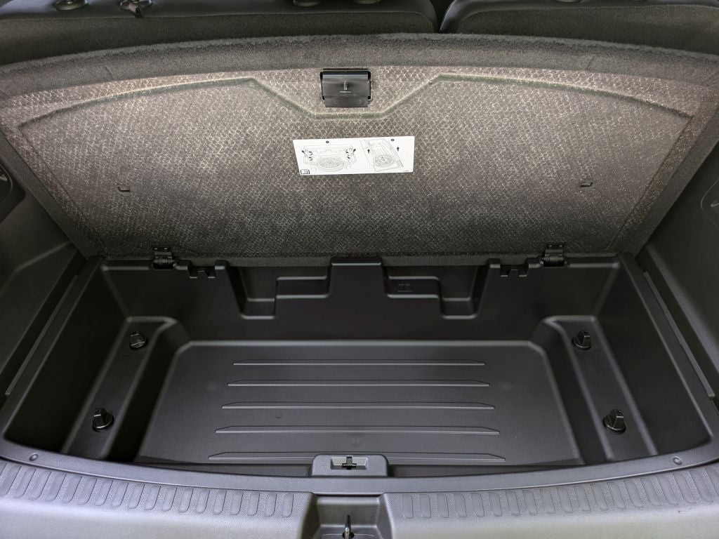 2026 GMC Acadia AWD AT4