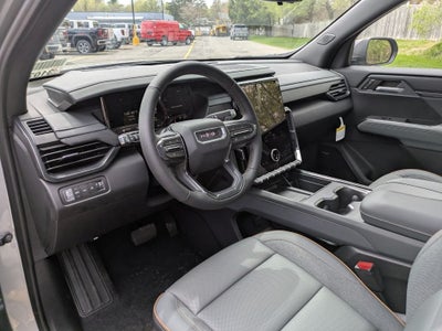 2026 GMC Acadia AWD AT4