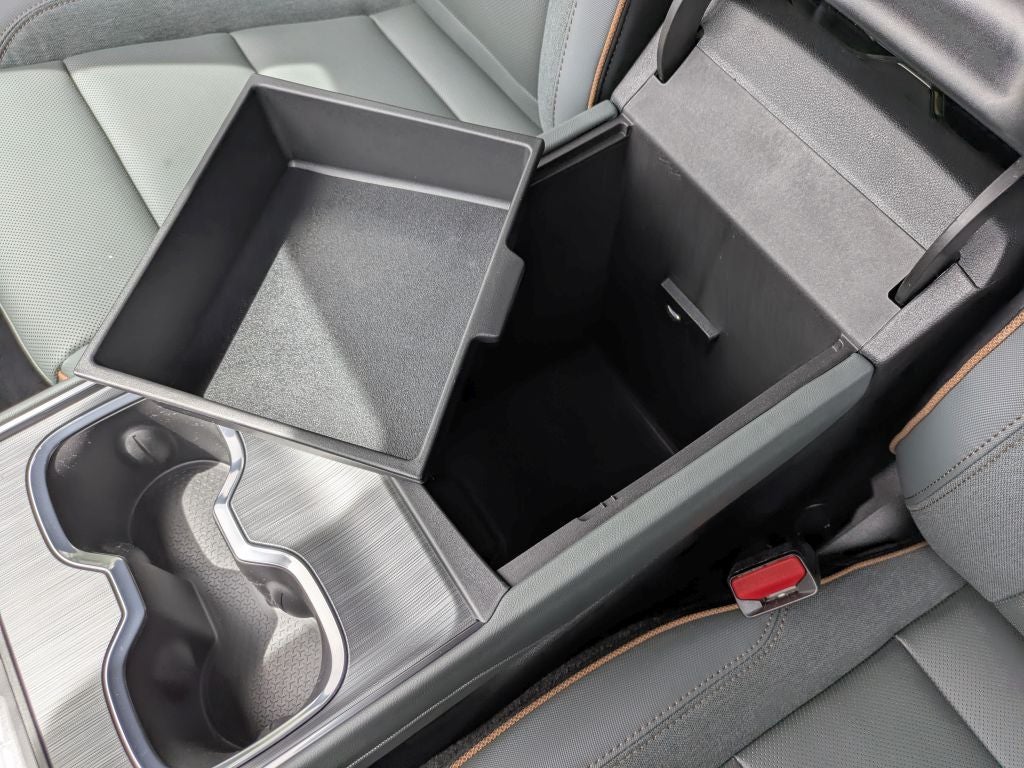 2026 GMC Acadia AWD AT4