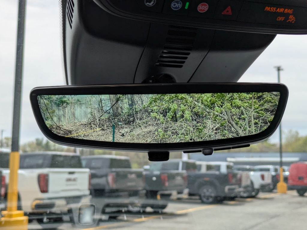 2026 GMC Acadia AWD AT4