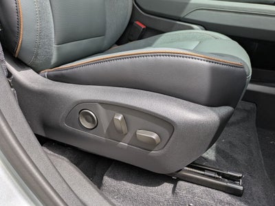2026 GMC Acadia AWD AT4