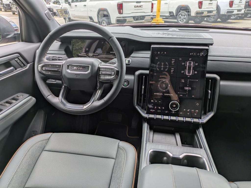 2026 GMC Acadia AWD AT4