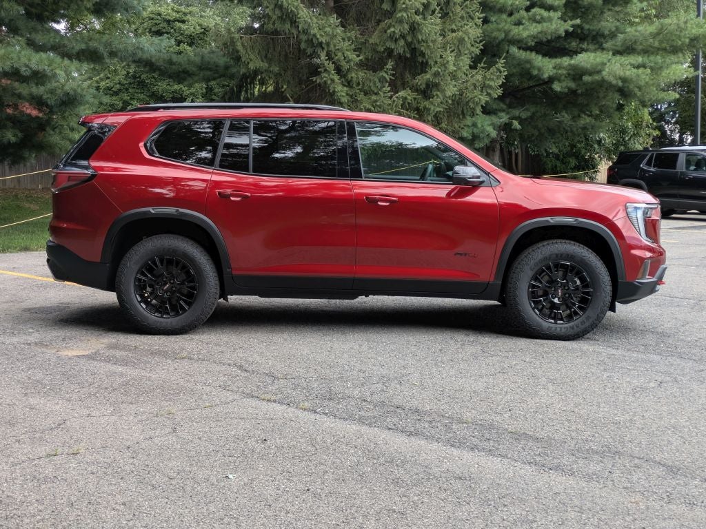 2026 GMC Acadia AWD AT4