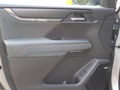 2025 GMC Acadia AWD AT4