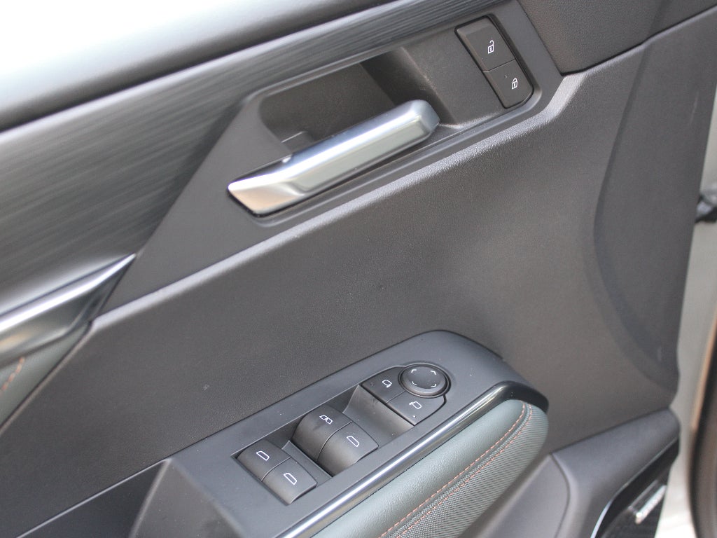 2025 GMC Acadia AWD AT4