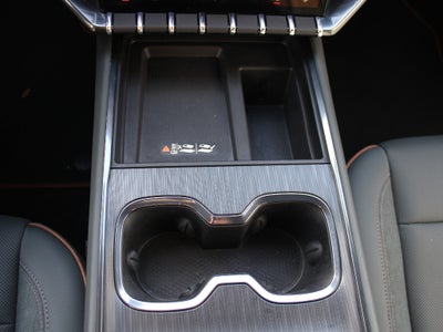 2025 GMC Acadia AWD AT4