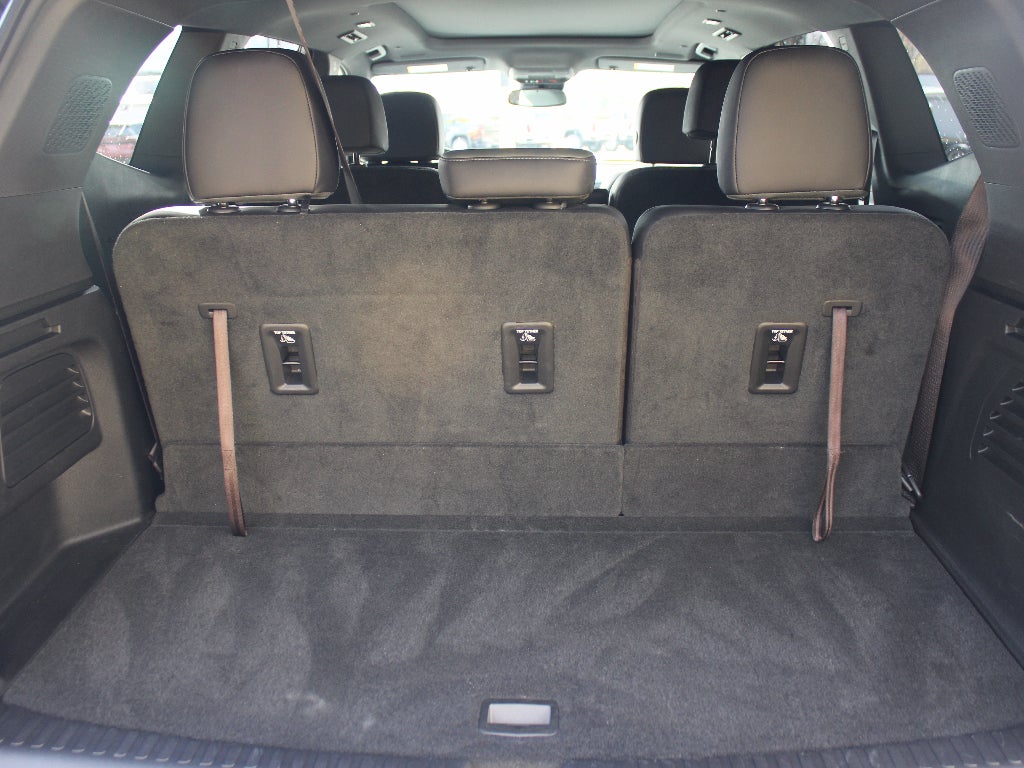 2025 GMC Acadia AWD AT4