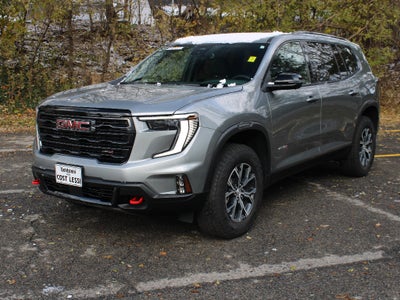 2025 GMC Acadia AWD AT4