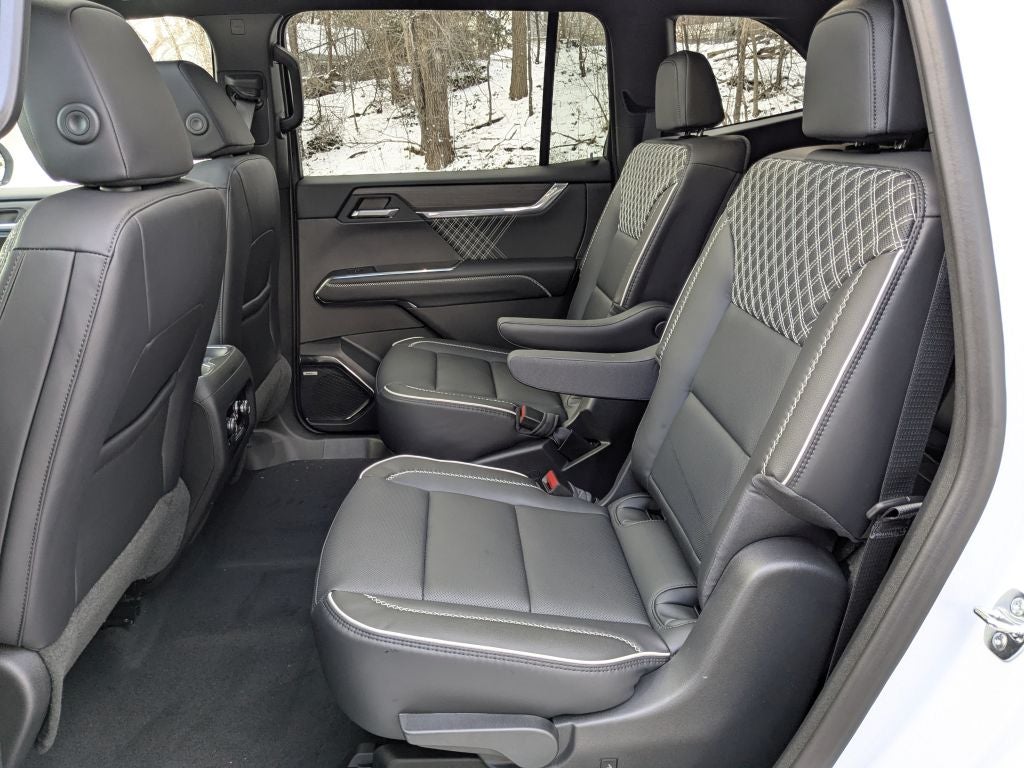 2026 GMC Acadia AWD Denali