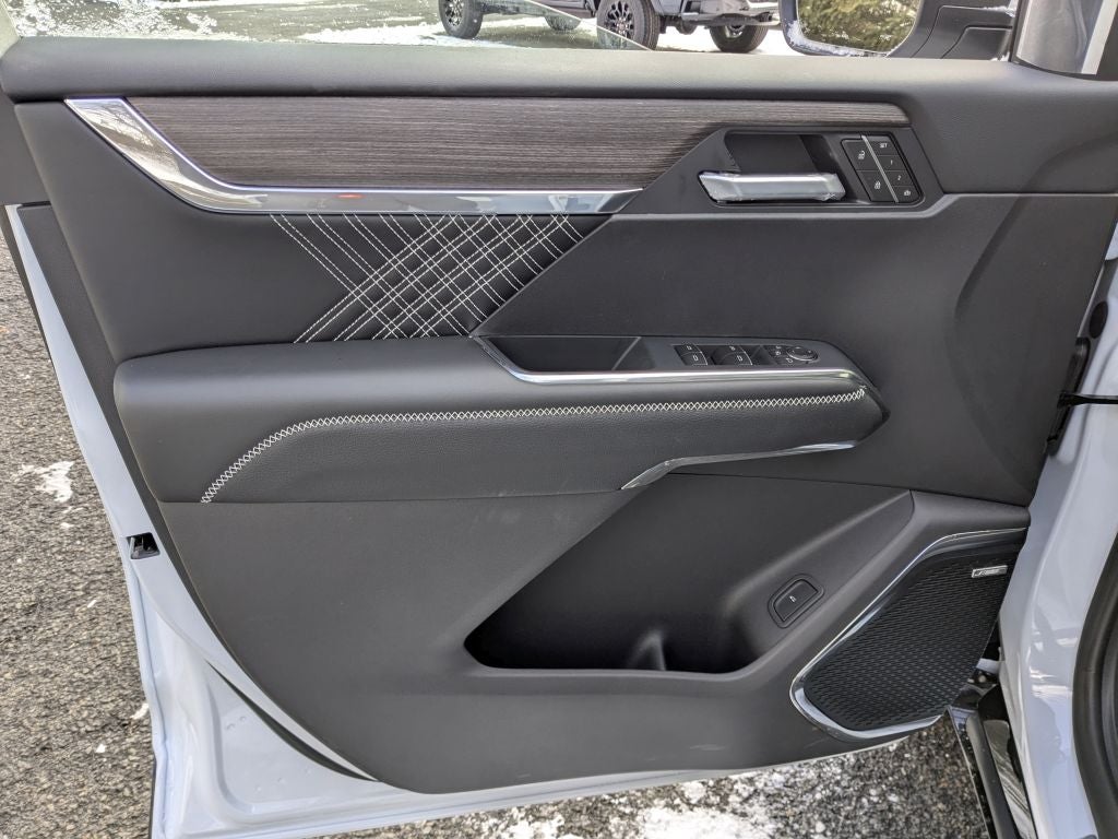 2026 GMC Acadia AWD Denali