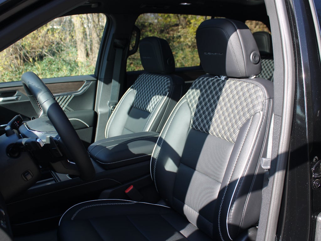 2026 GMC Acadia AWD Denali