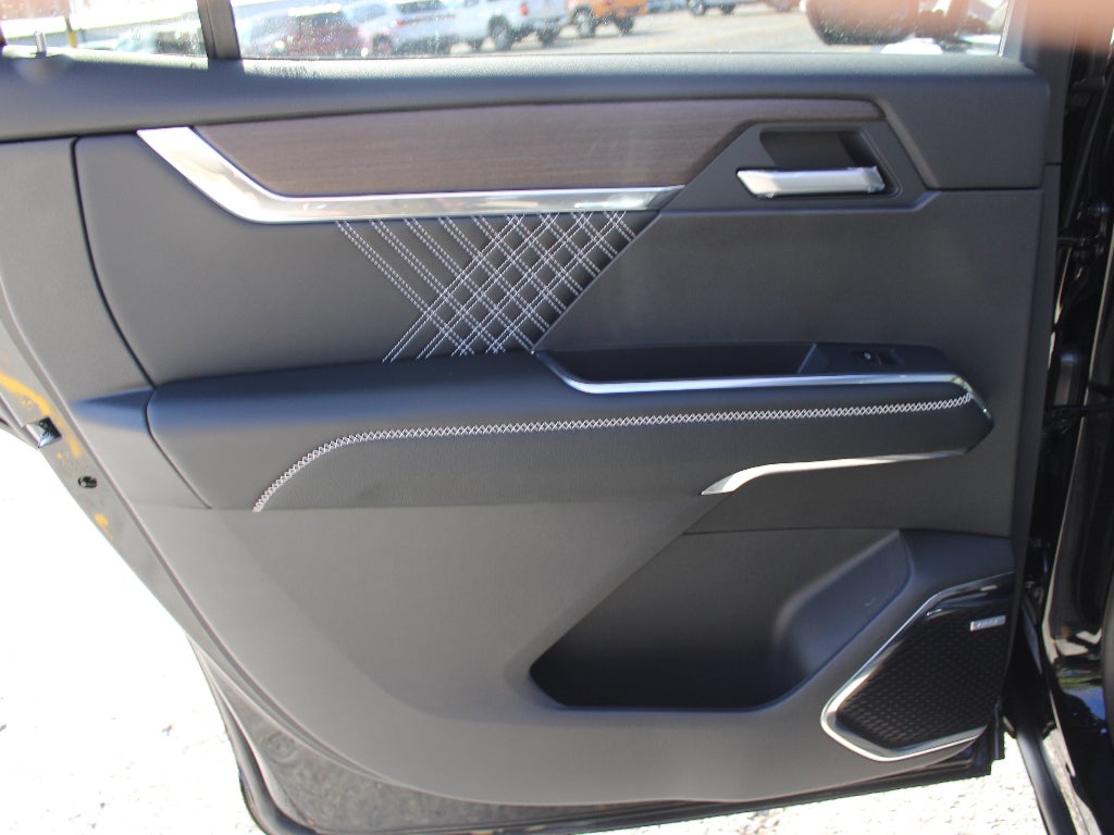 2026 GMC Acadia AWD Denali