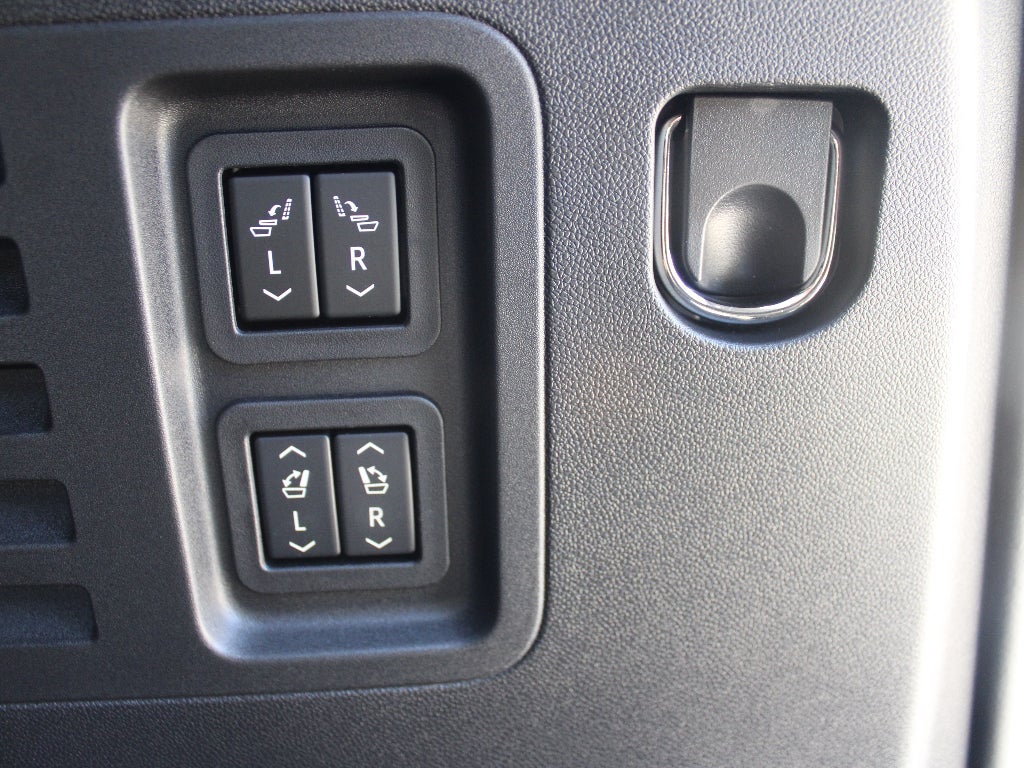 2026 GMC Acadia AWD Denali