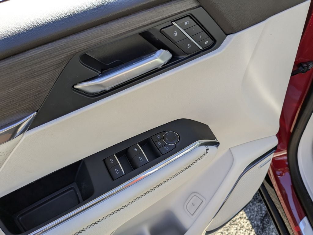 2026 GMC Acadia AWD Denali