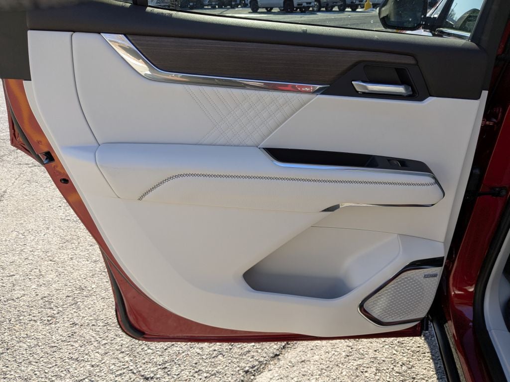 2026 GMC Acadia AWD Denali