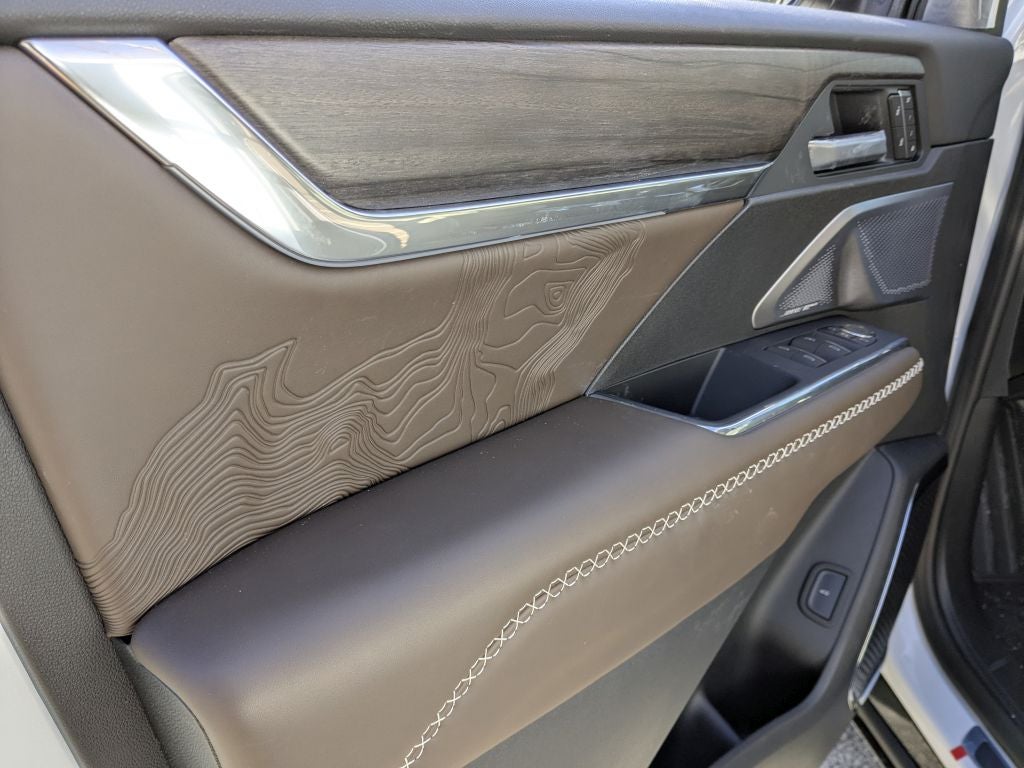 2026 GMC Acadia AWD Denali Ultimate