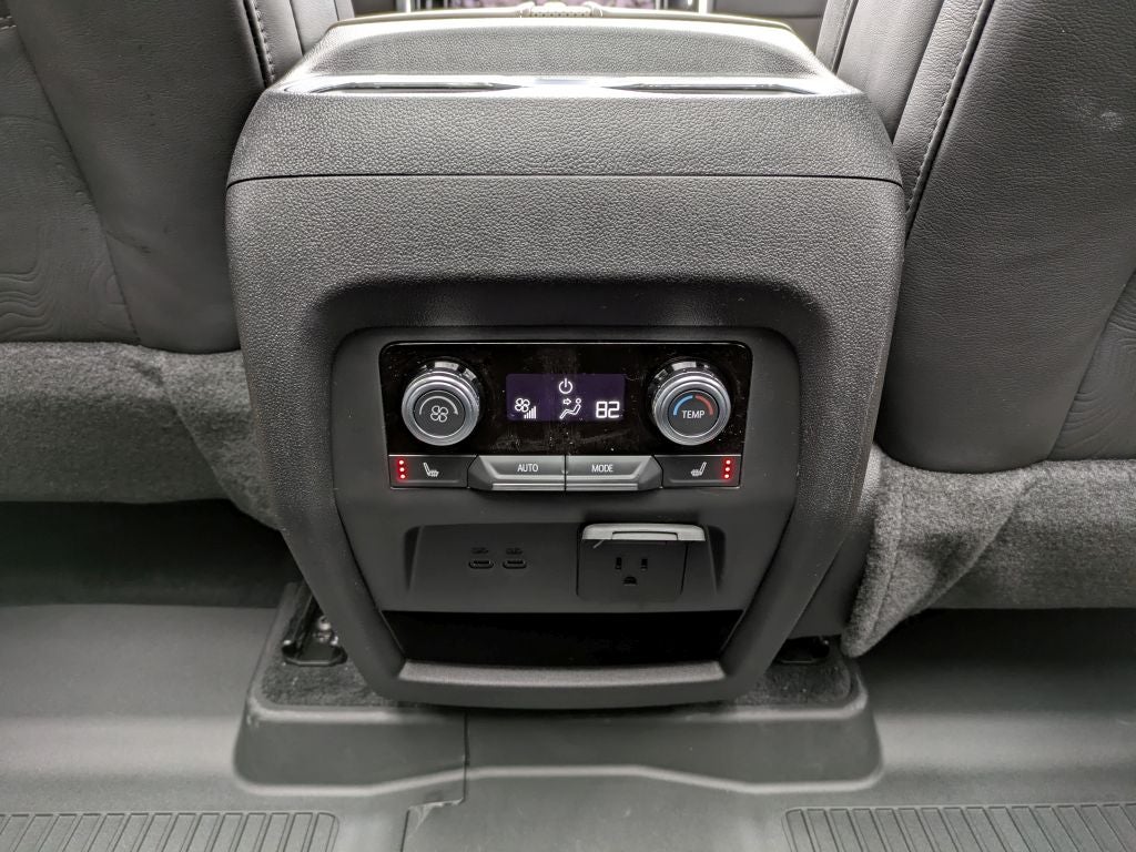 2026 GMC Acadia AWD Denali Ultimate