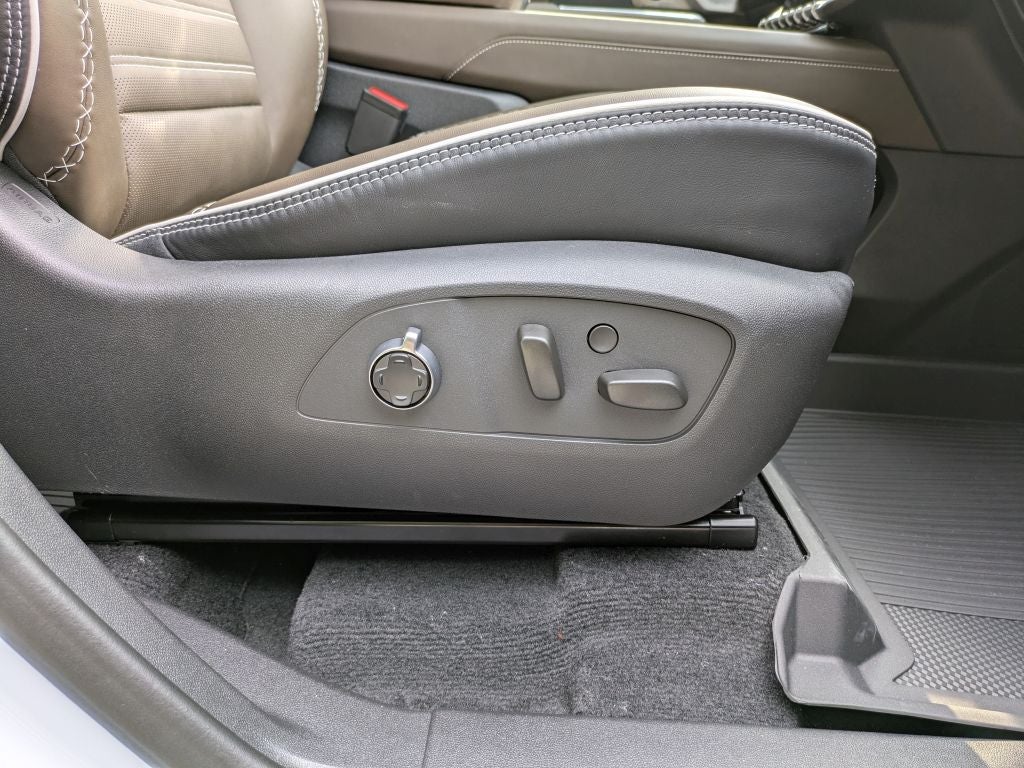 2026 GMC Acadia AWD Denali Ultimate