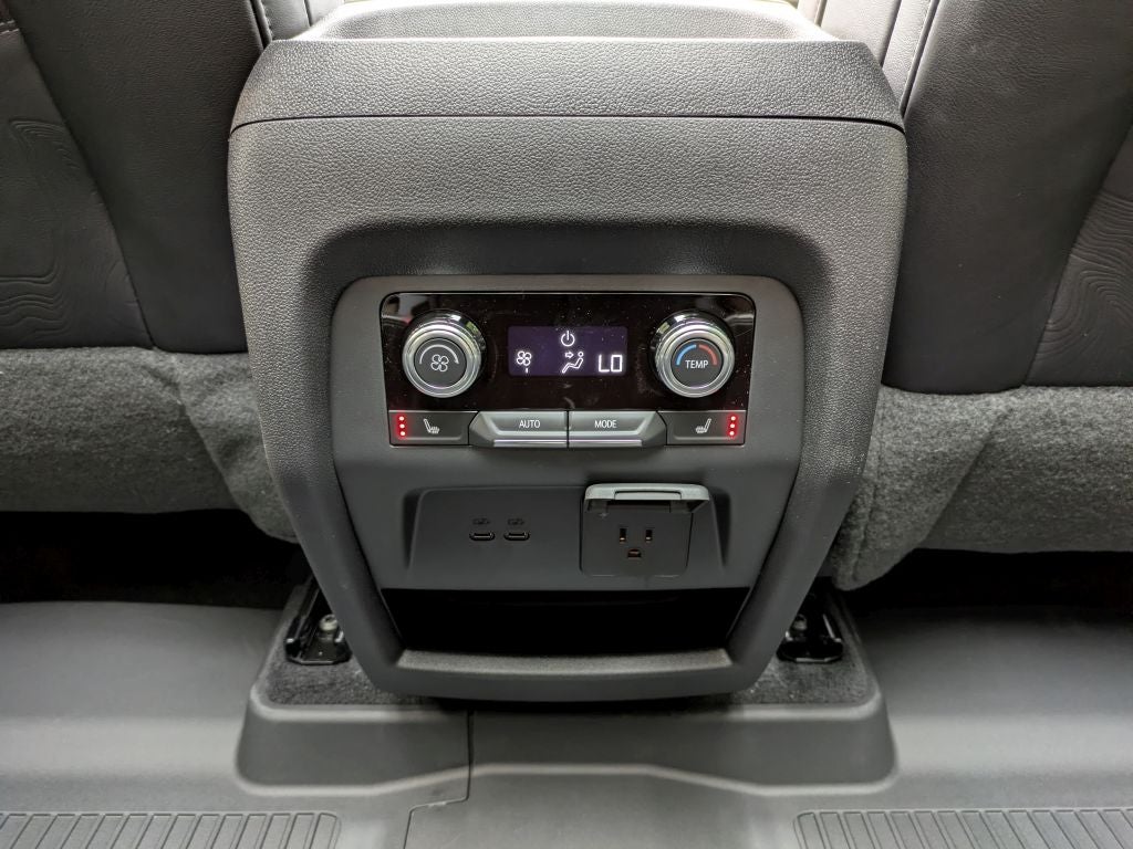 2026 GMC Acadia AWD Denali Ultimate