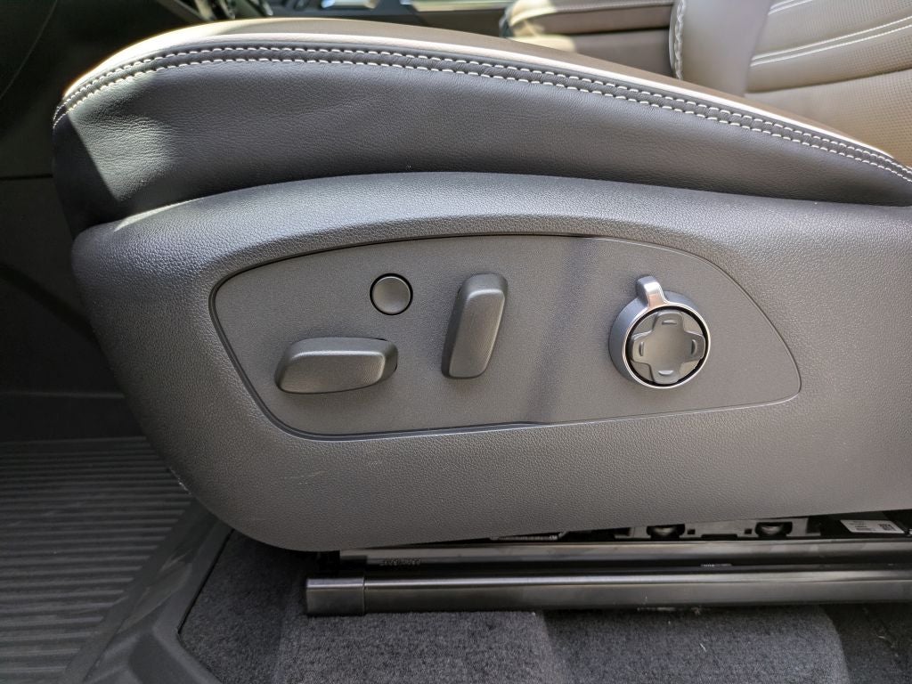 2026 GMC Acadia AWD Denali Ultimate