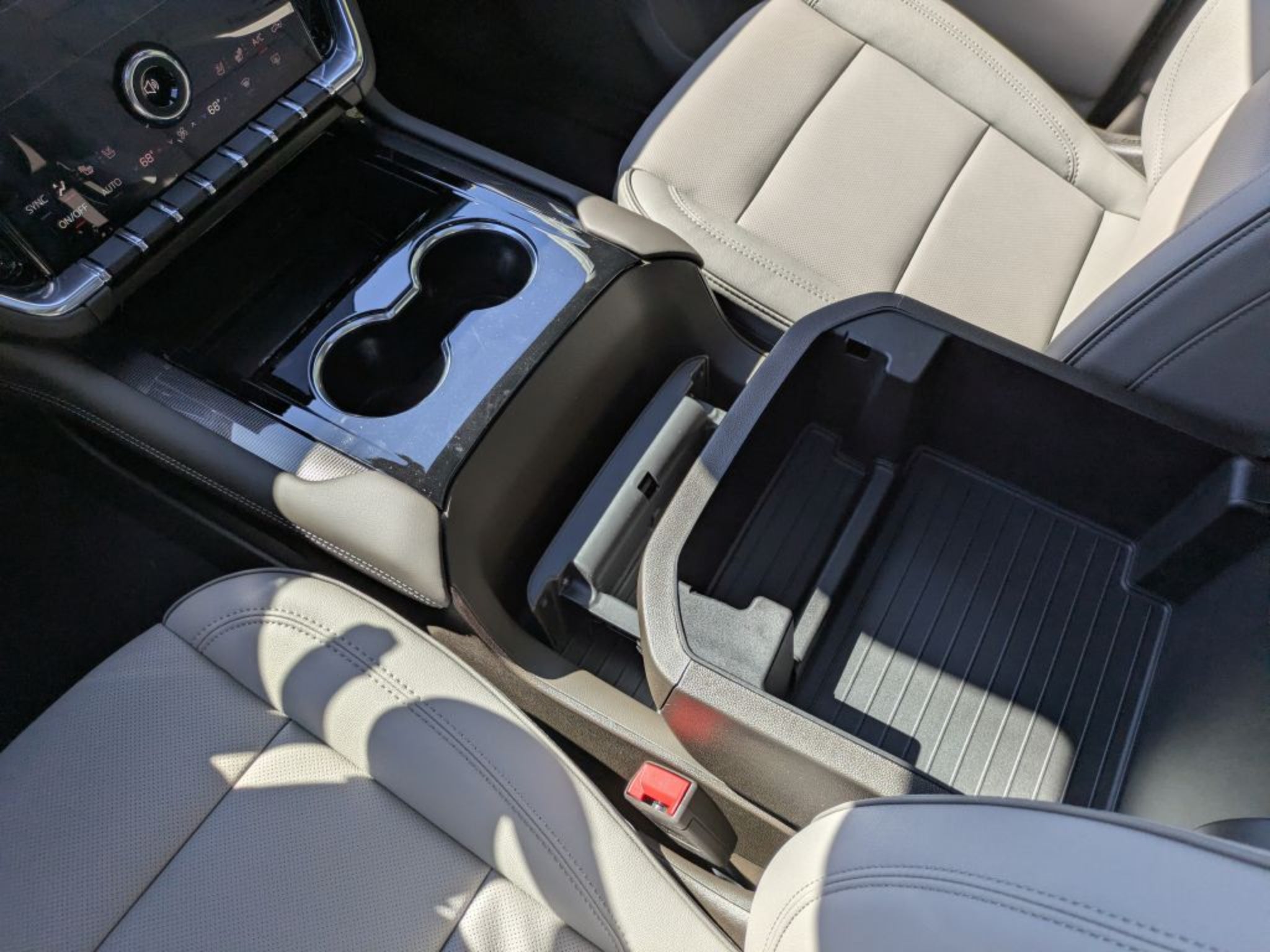 2027 GMC Yukon 1500 Elevation