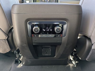 2027 GMC Yukon 1500 Elevation