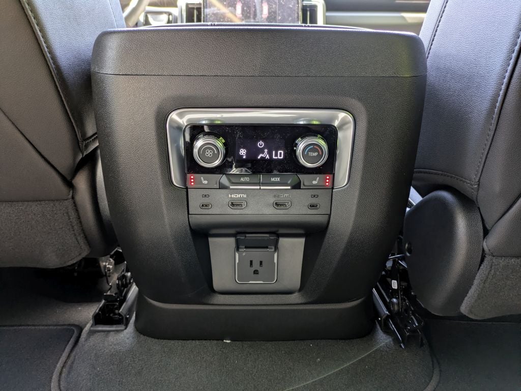 2026 GMC Yukon 1500 Elevation