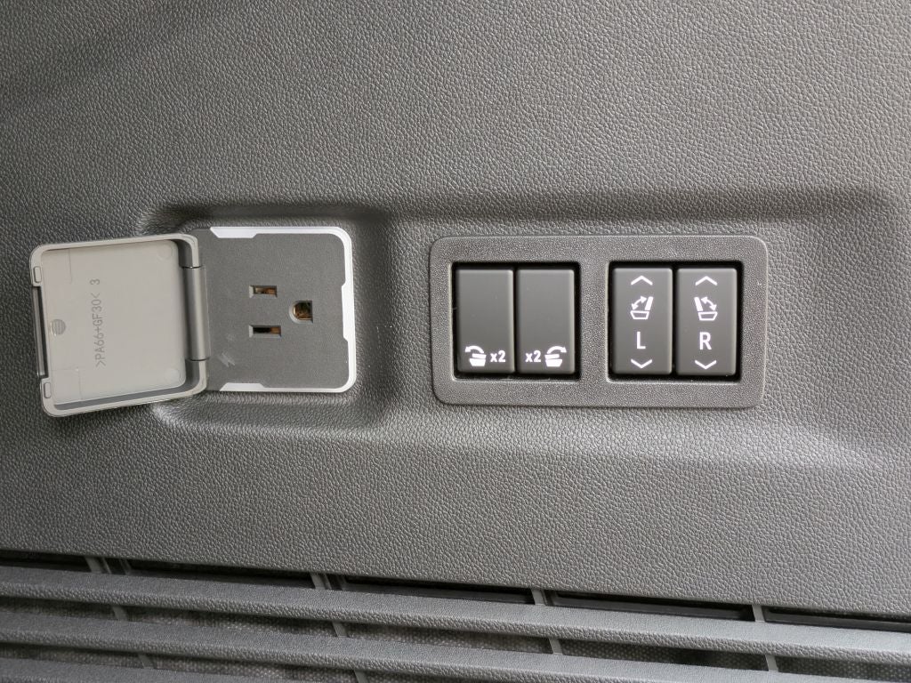 2026 GMC Yukon XL 1500 Elevation