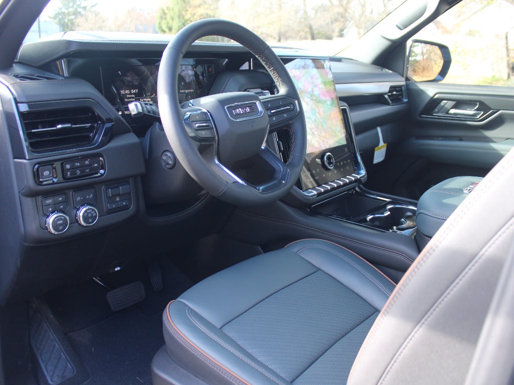 2025 GMC Yukon XL AT4