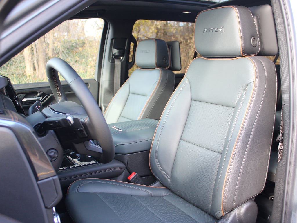 2025 GMC Yukon XL AT4