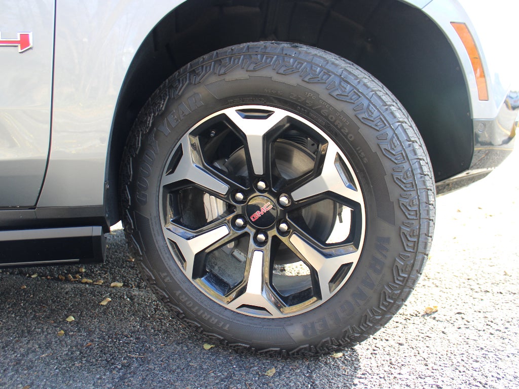 2025 GMC Yukon XL AT4