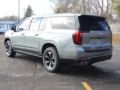 2025 GMC Yukon XL AT4