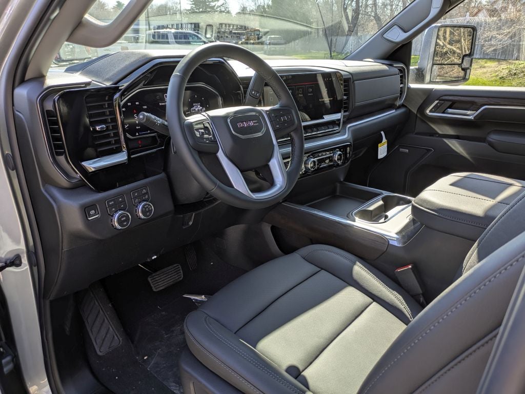 2026 GMC Sierra 2500 SLT