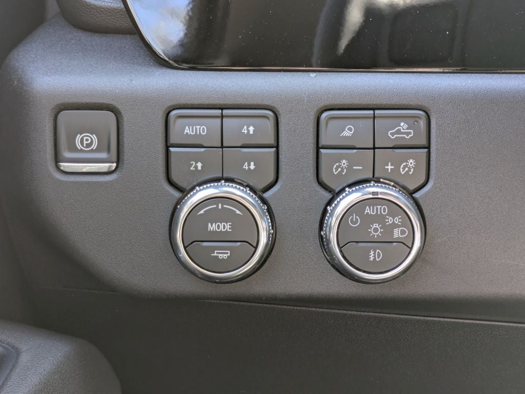 2026 GMC Sierra 2500 SLT