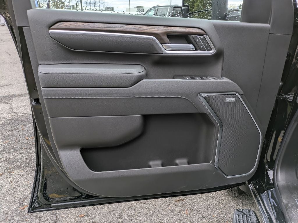 2026 GMC Sierra 2500 SLT