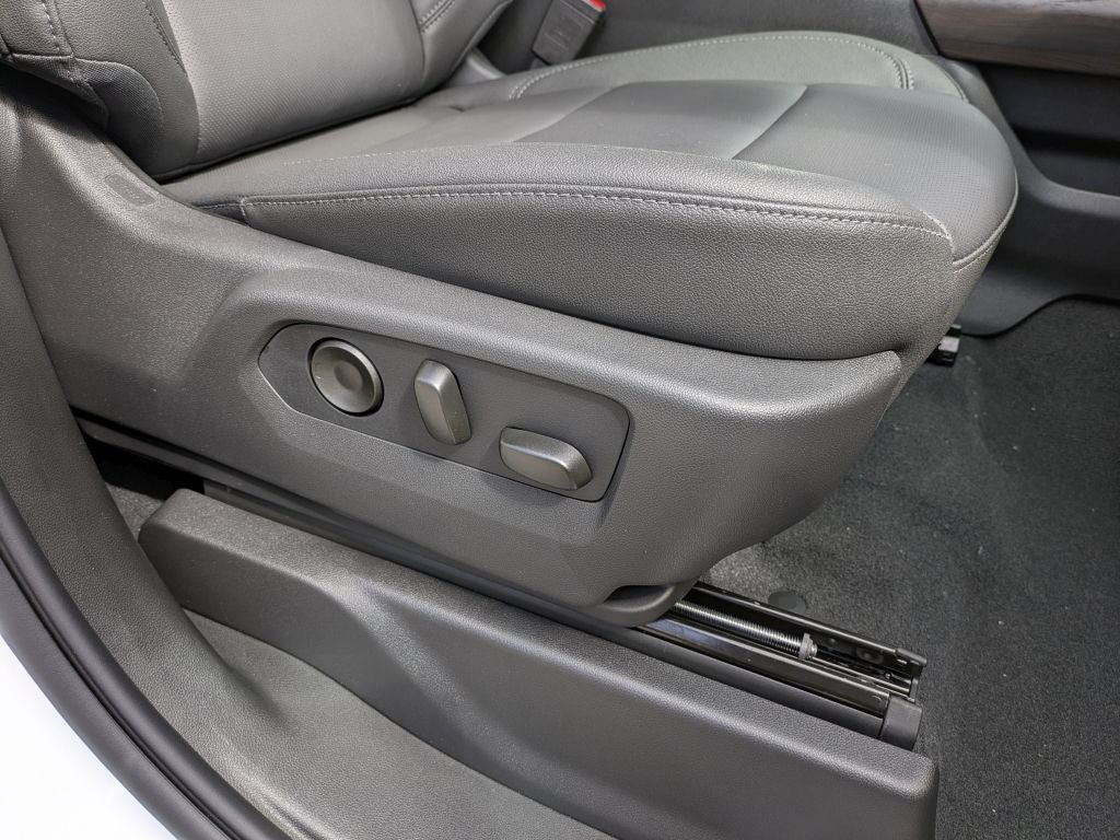 2026 GMC Sierra 2500 SLT