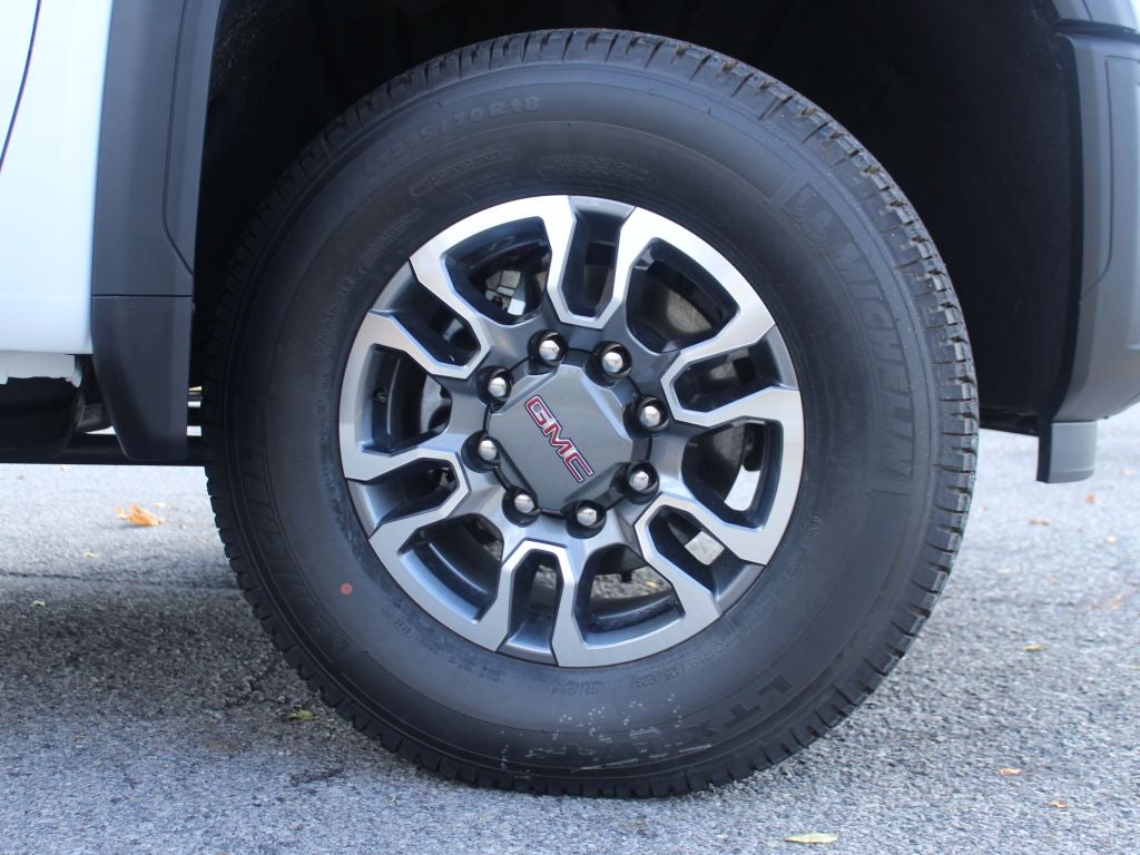 2025 GMC Sierra 2500 SLE