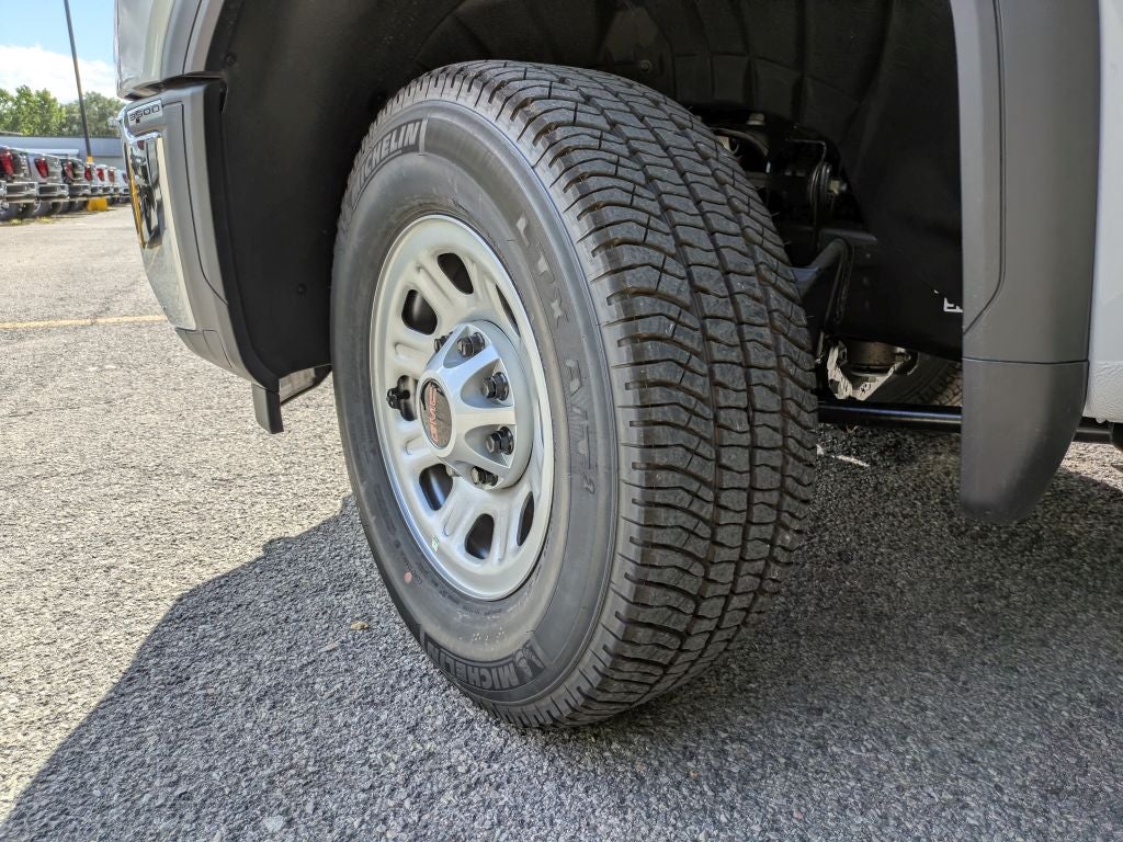 2026 GMC Sierra 3500 Pro
