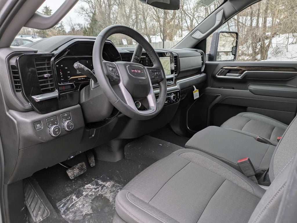 2026 GMC Sierra 2500 SLE