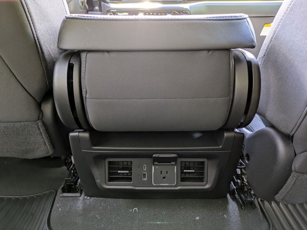 2026 GMC Sierra 2500 SLE