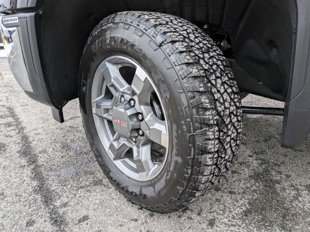 2026 GMC Sierra 2500 SLE